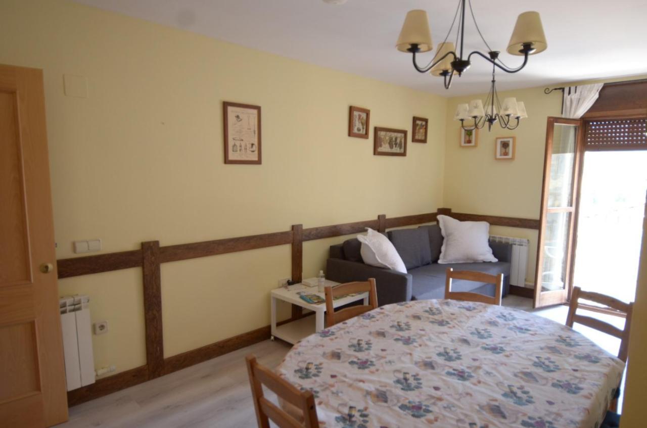 비에스카스 Apartamento Pena Erata 아파트 외부 사진